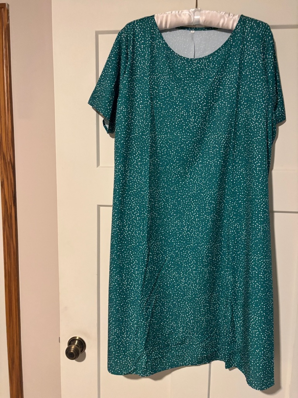 BUNDLE AND SAVE. Offer $10 Scoop Neck Teal Midi Dress with Subtle Dot Print.